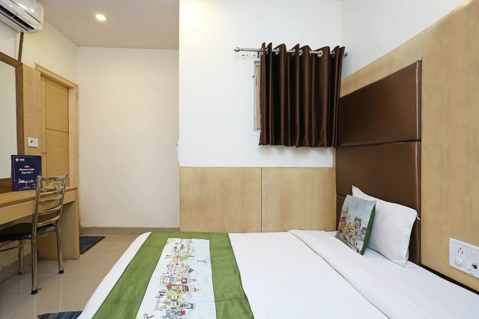 Oyo9233克里希纳勋爵小屋酒店 新德里 外观 照片